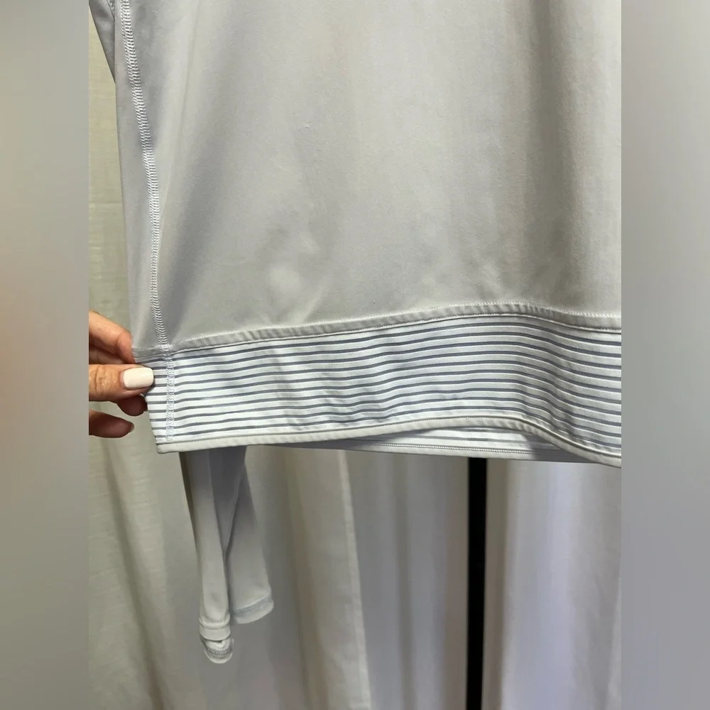 Lululemon Stripe in Stride Long Sleeve in blue | size small